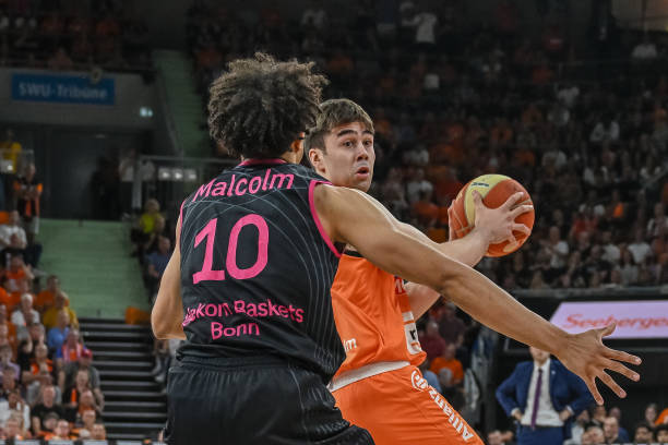 是如何实现 是如何实现