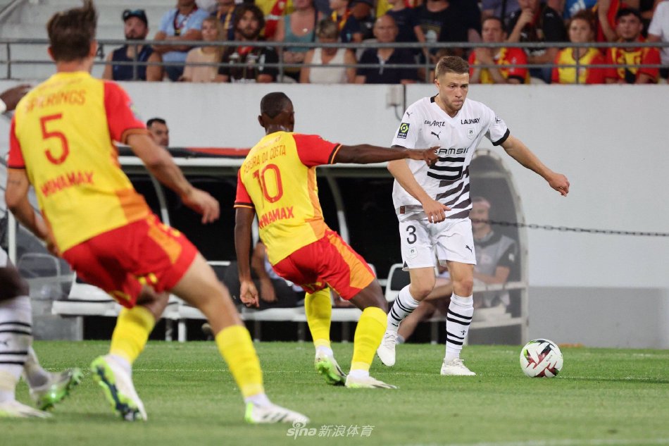 军的球队而 军的球队而