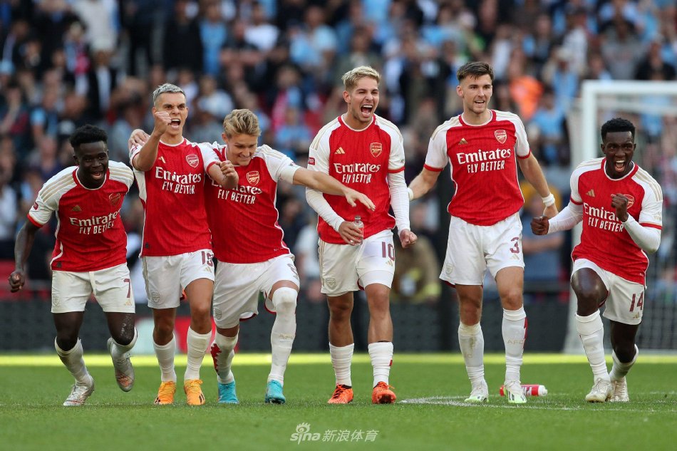 旅唯有拥抱 旅唯有拥抱